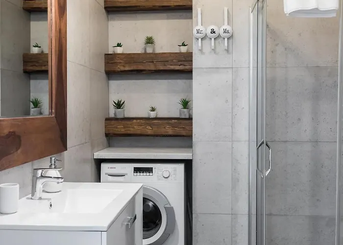 Apartmán 2-bedroom - Sarego 16 *